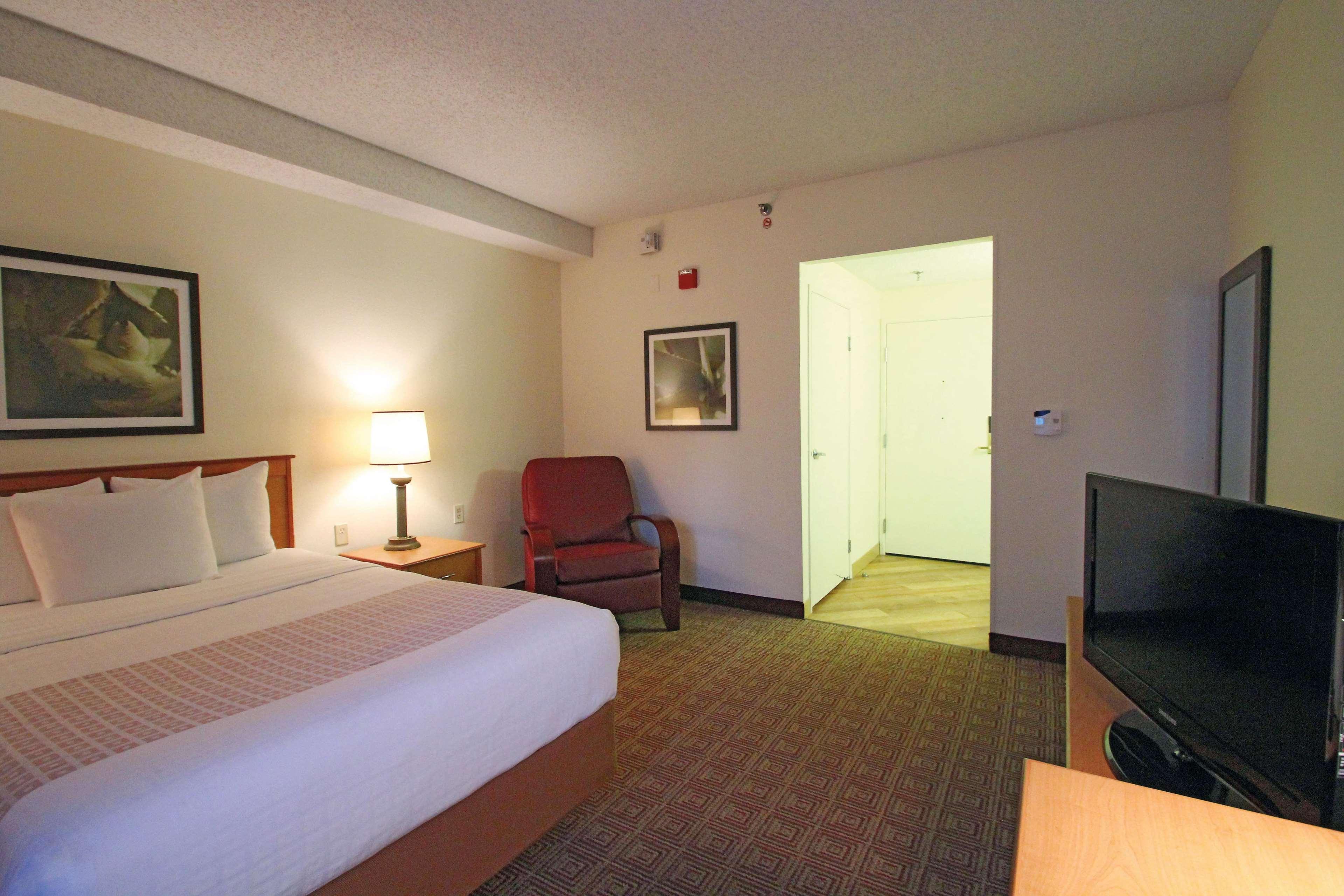 La Quinta By Wyndham Orlando South Hotell Williamsburg Exteriör bild