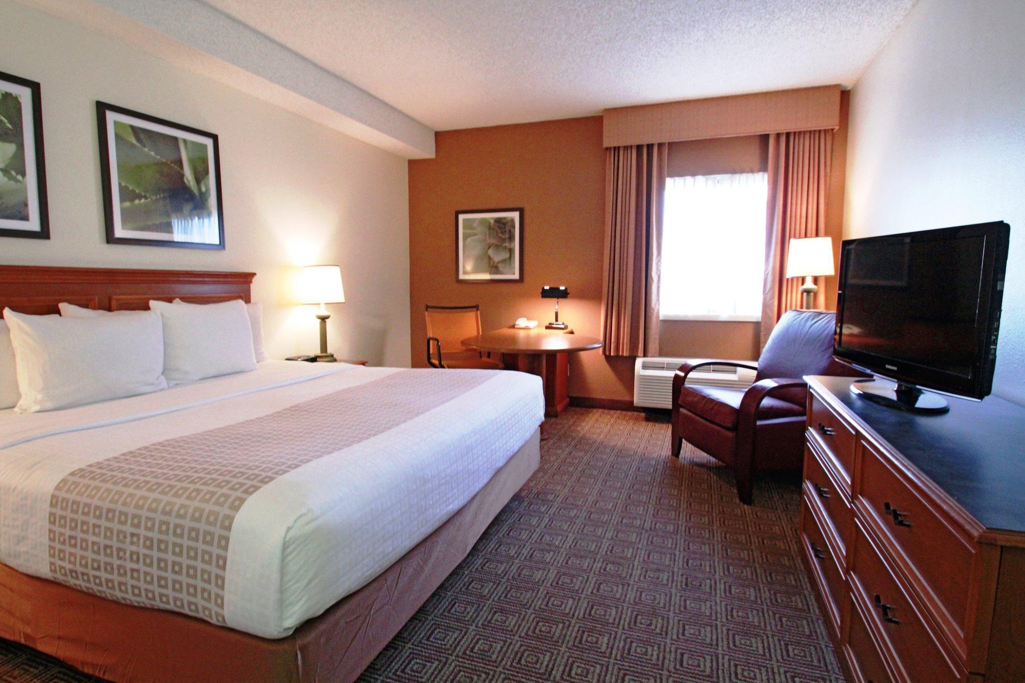 La Quinta By Wyndham Orlando South Hotell Williamsburg Exteriör bild