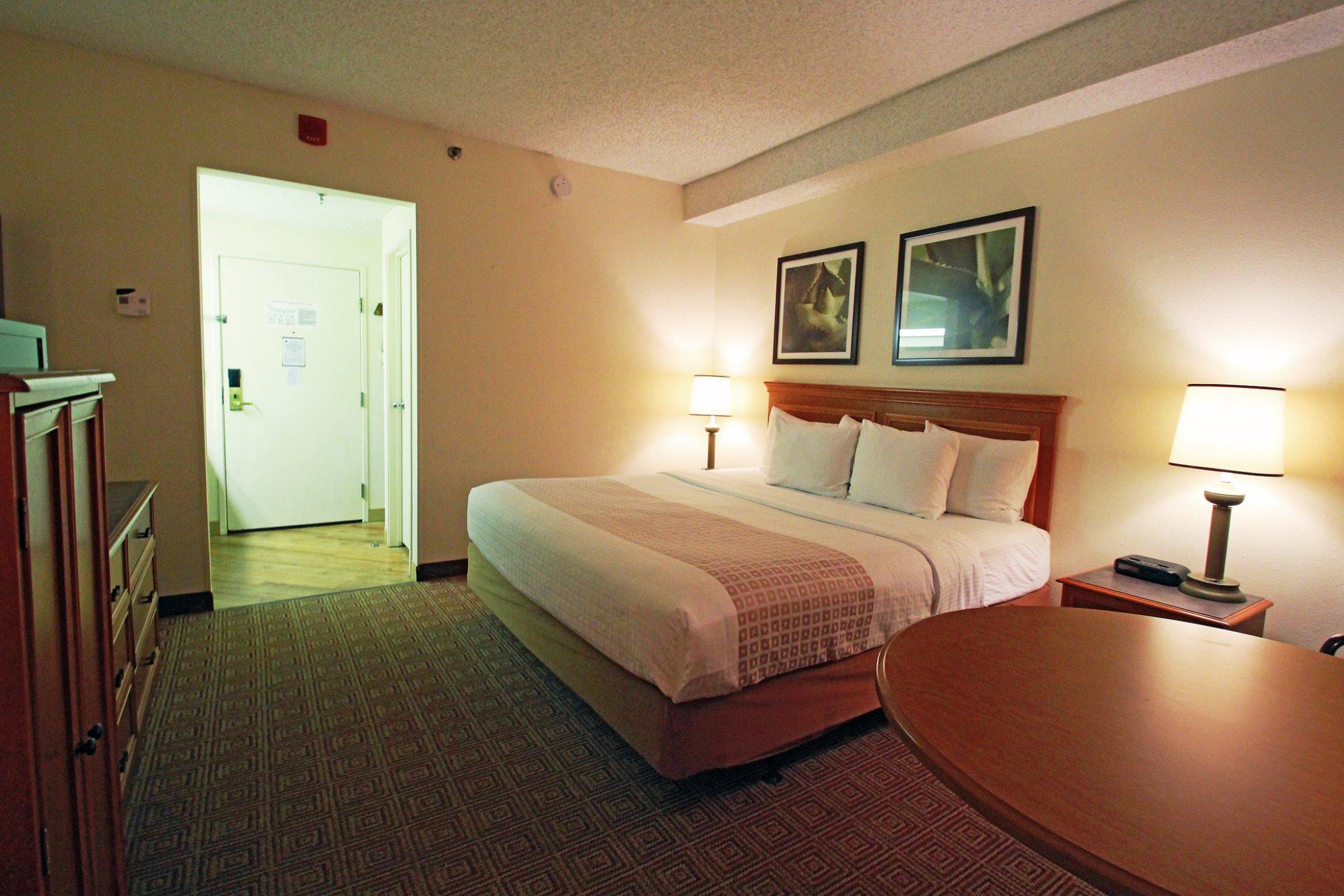 La Quinta By Wyndham Orlando South Hotell Williamsburg Exteriör bild